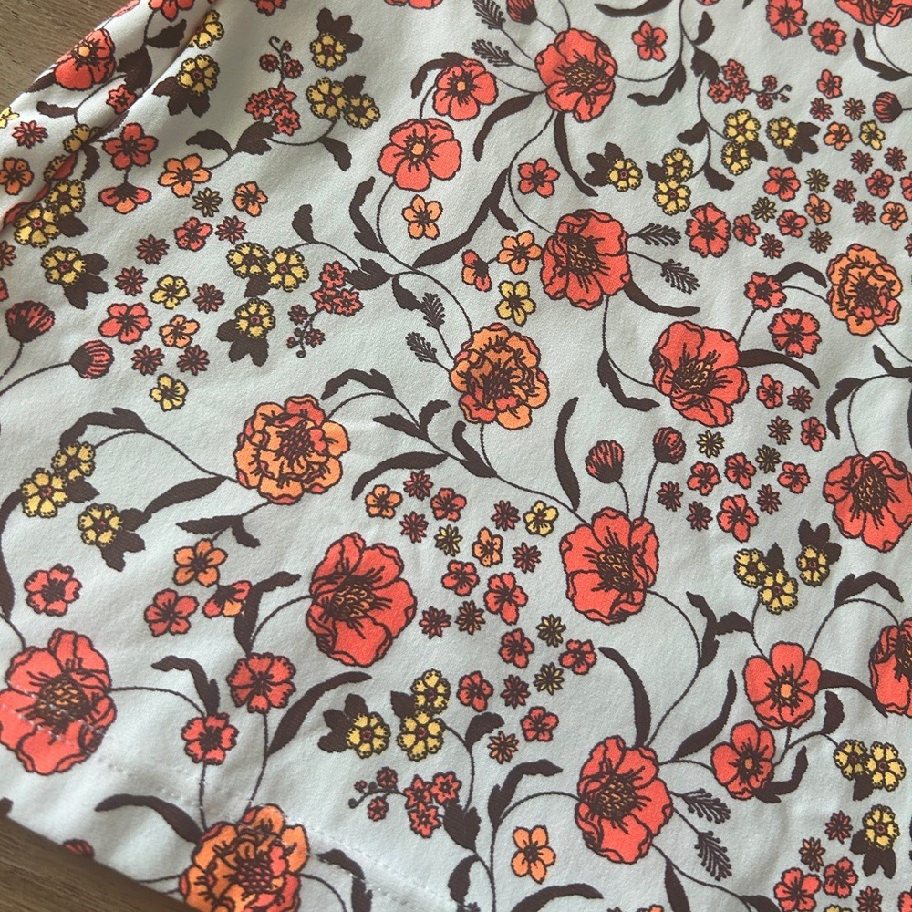 Maaji Floral Long Sleeve Rash Guard – Women’s Size M – NWT - Picture 4 of 8